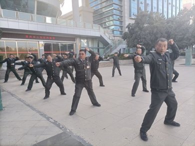 郑州市上街区中心路巡防中队开展春季练兵活动