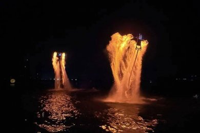�����ա��������ˣ��ʼ���վˮ�ϻ����а����ʢ������